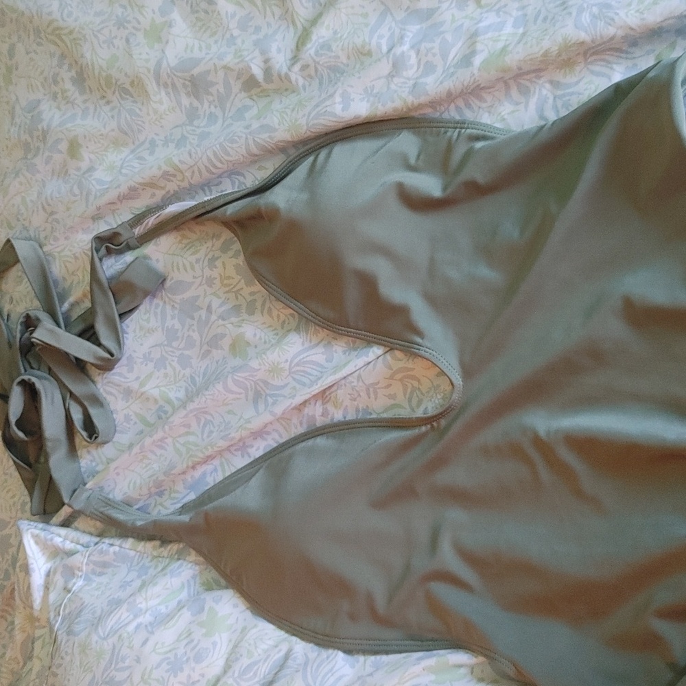 Super Cute Bathing Suit - image 2